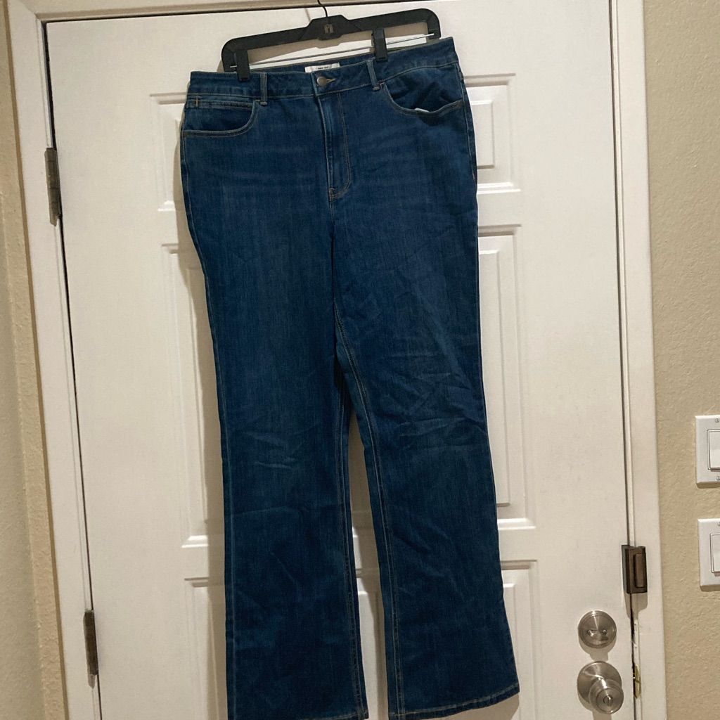 Wrangler High Rise Stretch Bootcut Jeans